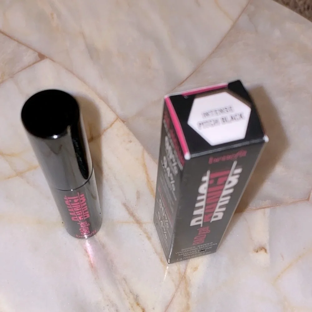 Benefit‎ BADgal Bang! 36-Hour Full-Blast Volumizing Mascara, Travel Size, 0.1 oz